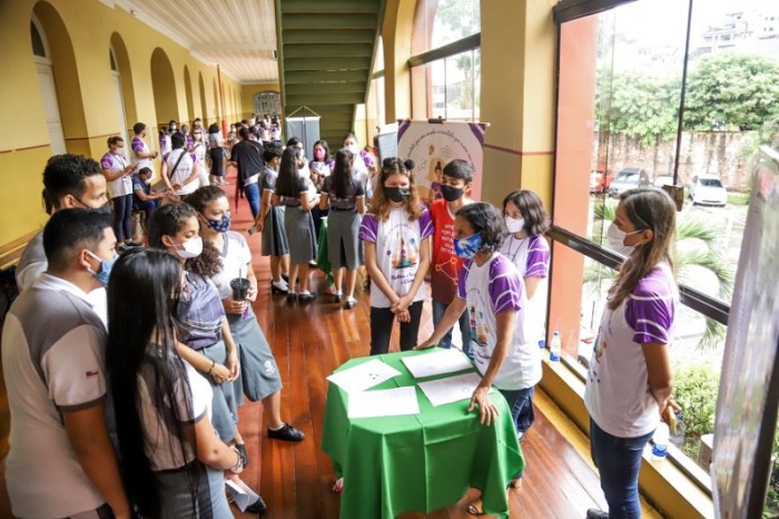 Fapeam fortalece protagonismo de mulheres cientistas em ação de popularização da ciência