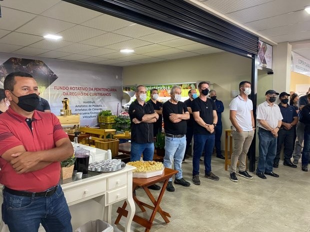 Penitenciária da Região de Curitibanos começa a comercializar produtos agrícolas no Mercado Público Municipal
