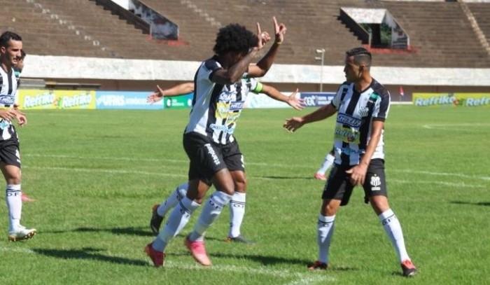 Operário busca revanche domingo contra Costa Rica em jogo transmitido pela TV Educativa