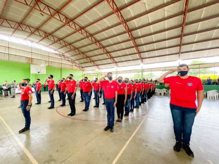 Escola cívico-militar de Senador Guiomard forma mais de cem alunos no ensino fundamental