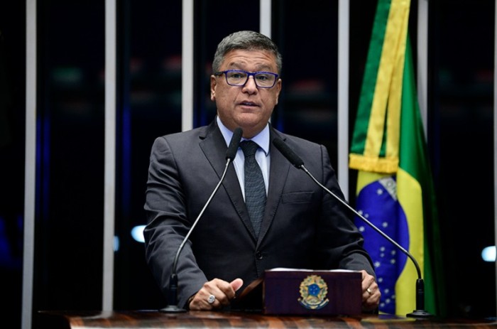 Carlos Viana critica quem comemorou decisão de tribunal colombiano favorável ao aborto