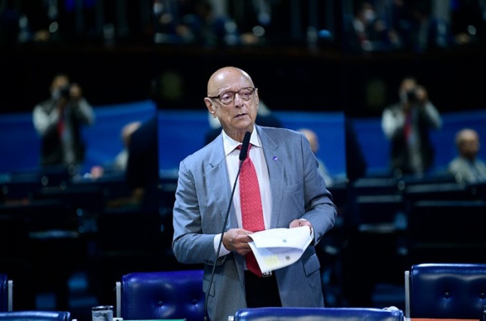 Esperidião Amin presta solidariedade às vítimas de desastres naturais