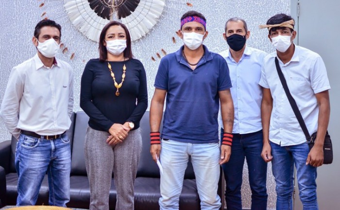 Sectur e Aldeia Catämjê discutem projetos para fomento do turismo e da cultura indígena