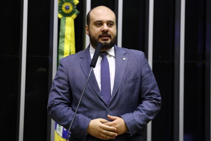 Projeto estabelece requisitos para circulação de ambulâncias nas vias públicas