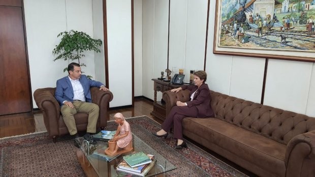 Em Brasília, governador discute ações para mitigar efeitos da estiagem com a ministra Tereza Cristina