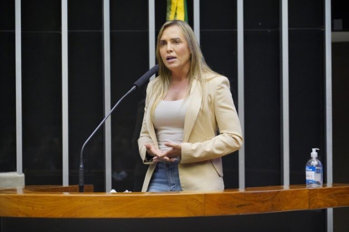 Projeto garante pontuação de atleta licenciado para tratamento de câncer