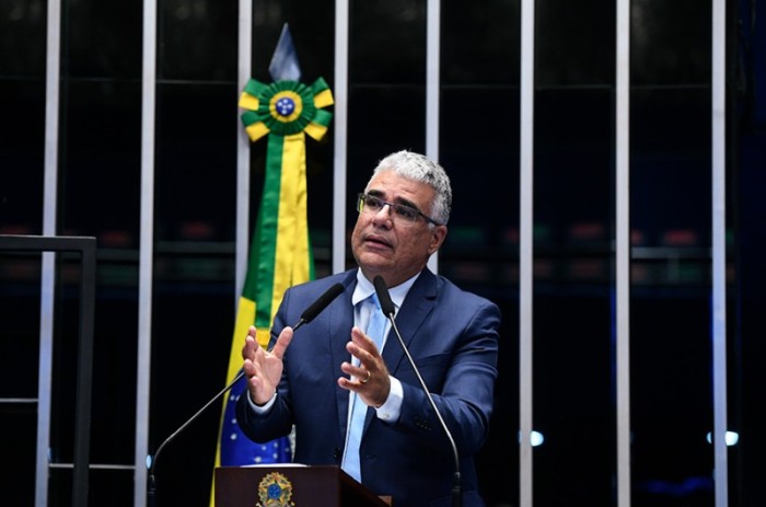 Girão critica ministros do Supremo Tribunal Federal