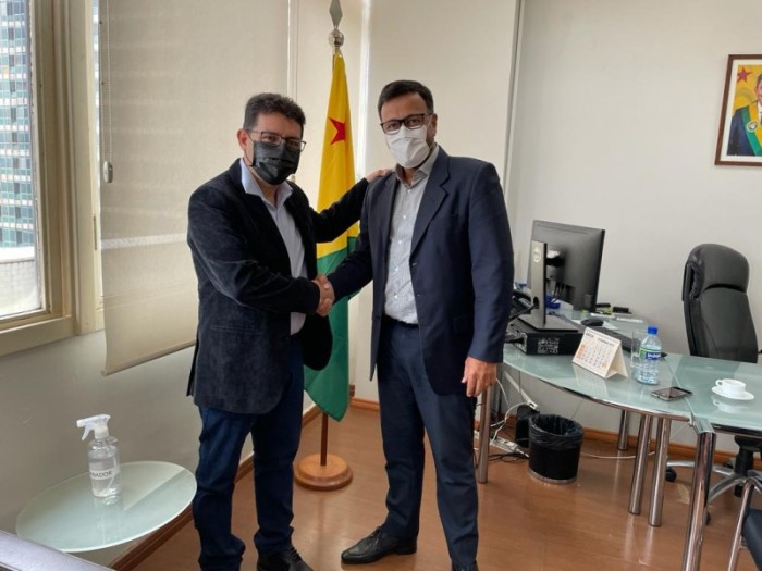 Representação do governo em Brasília e Imac tratam de recursos para a área ambiental