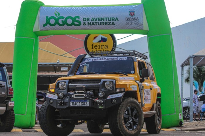 Com apoio do Governo, Rally Transparaná  tem largada em Foz do Iguaçu e percorre 60 cidades do Estado