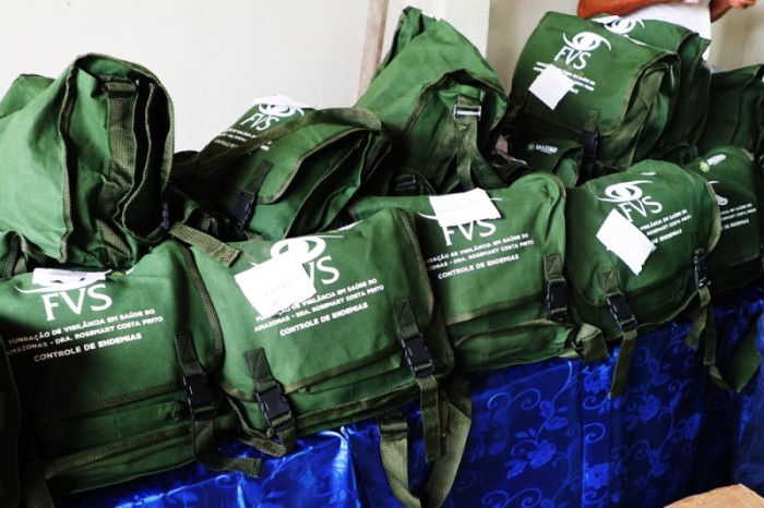 FVS-RCP distribui EPI para o combate de endemias em Iranduba