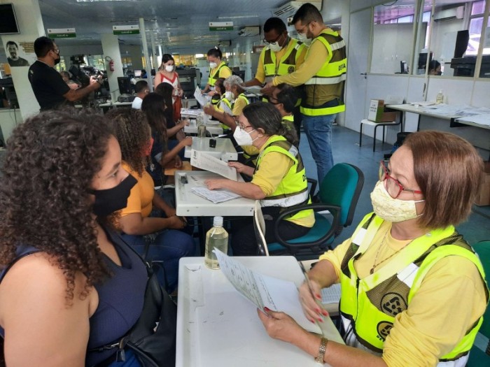 Detran-CE dá continuidade a atendimentos de candidatos do programa CNH Popular em Fortaleza
