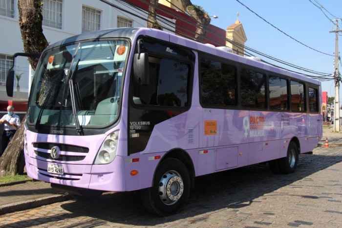 Em março, Ônibus Lilás leva atendimento e orientação às mulheres a seis municípios
