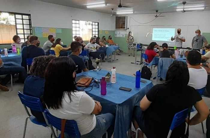 Jornada Pedagógica em Três Lagoas aborda cultura maker e produção de materiais didáticos
