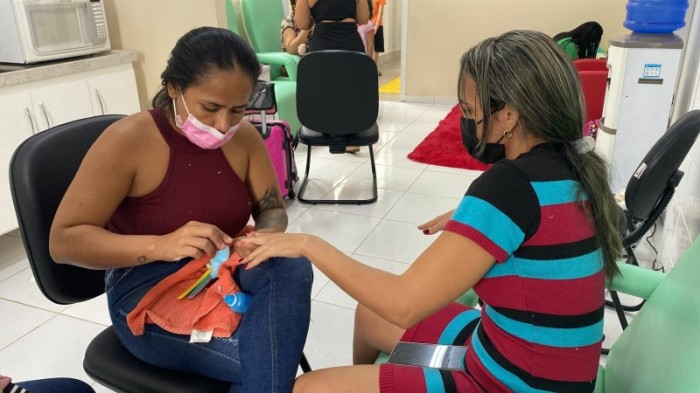 No Dia da Mulher, Centro Especializado em Reabilitação lança projeto Cuidando de Quem Cuida    