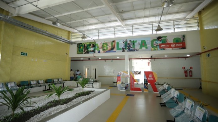 Programa Passo à Frente entrega equipamentos para 11 cidades do PI