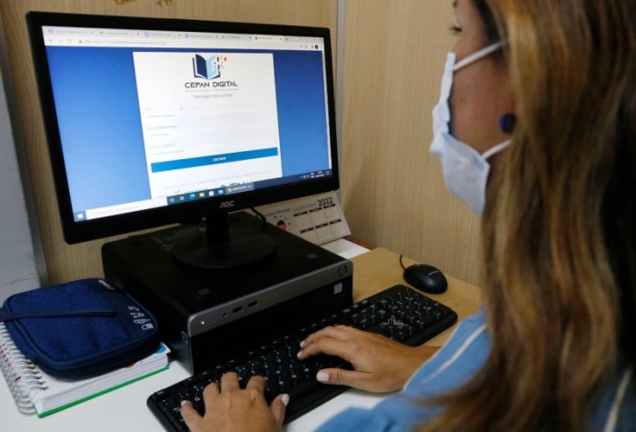 Secretaria de Educação oferta cursos gratuitos em parceria com a Fundação Telefônica Vivo