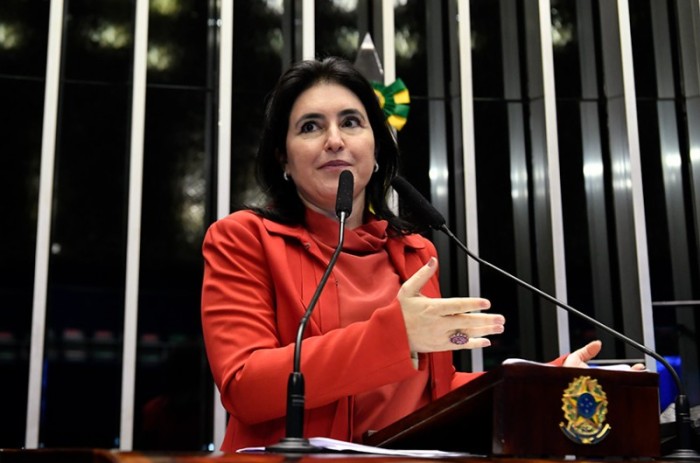 Simone pede informações ao governo sobre venda de fábrica de fertilizantes