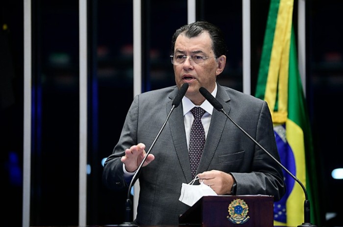Braga pede mais investimento em áreas de exceção, como a Zona Franca de Manaus