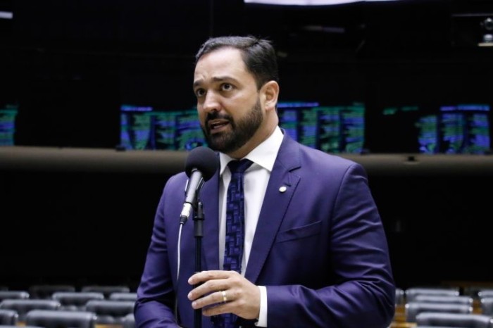 Projeto isenta de IPI bobinas de papel usadas em tacógrafos de veículos