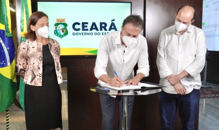 Governo do Ceará concede revisão de 10,74% a 6.361 agentes comunitários de saúde