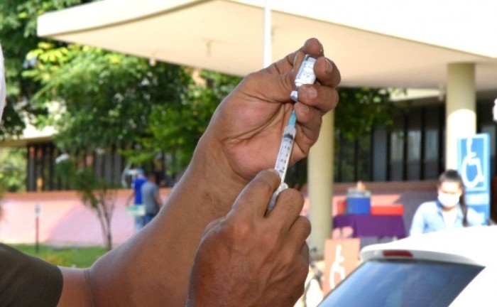 Mais de 32 mil doses de imunizantes da Pfizer chegam ao Tocantins nesta semana