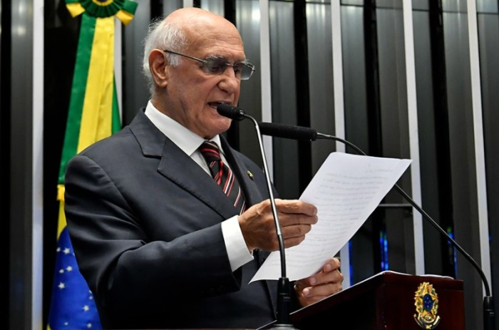 Lasier critica indicação de Lewandowski para presidir comissão da lei do impeachment