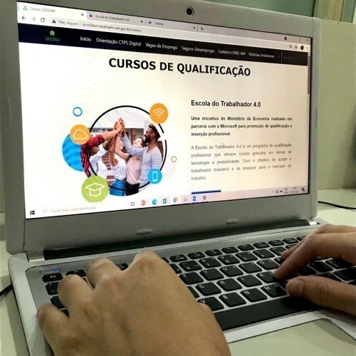 Governo do Amazonas oferece mais de 50 cursos de qualificação on-line na área de tecnologia