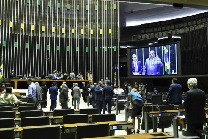Congresso derruba veto e assegura benefícios a empresas do setor de eventos; acompanhe