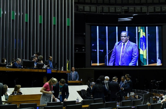 Veto à compensação de perdas do setor de eventos com a pandemia é derrubado