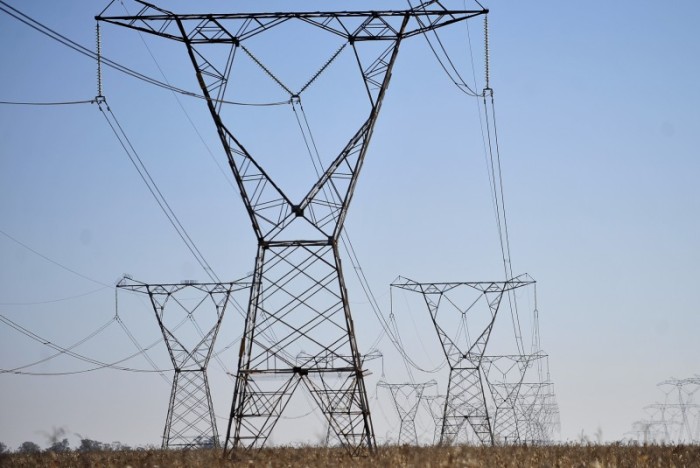 Decreto zera IOF sobre empréstimo a distribuidoras de energia
