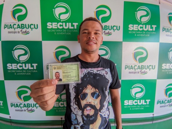 Primeira remessa de RG começou a ser entregue nesta sexta em Piaçabuçu