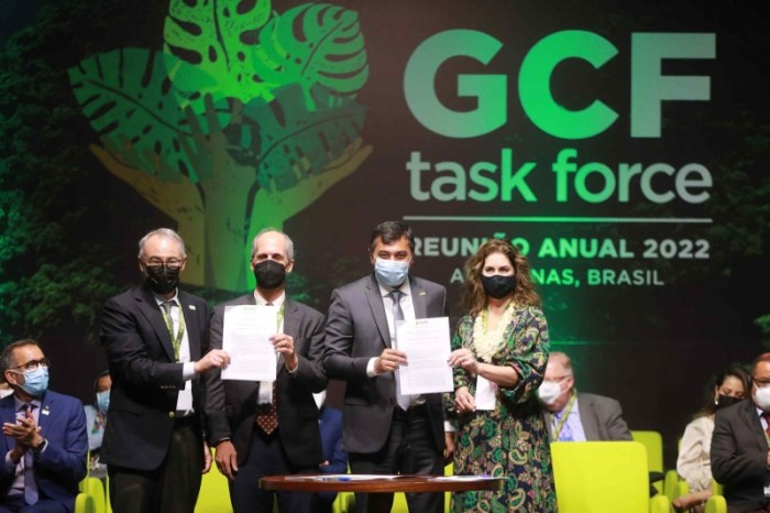 Wilson Lima assina memorando com agência norte-americana para estimular ações de conservação florestal