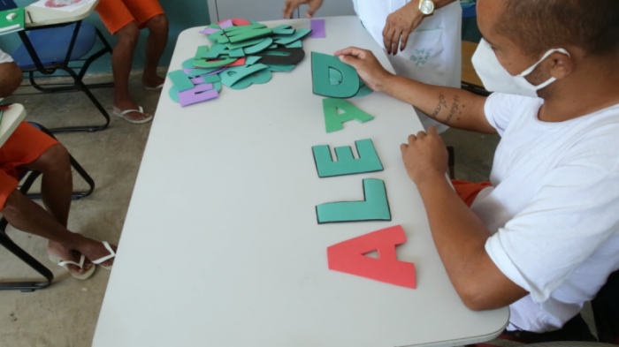 Educação prisional: estudos auxiliam na produção de sentido para a vida