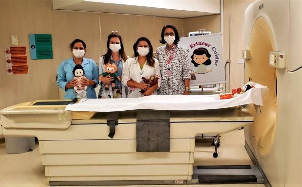 Projeto de humanização no cuidado evita sedação das crianças é destaque no Hospital Infantil Joana de Gusmão