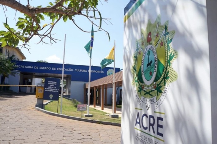 Educação do Estado estabelece novo prazo para aquisição de computadores
