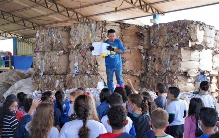 Estudantes visitam Ecoponto na Semana da Água em Lucas do Rio Verde