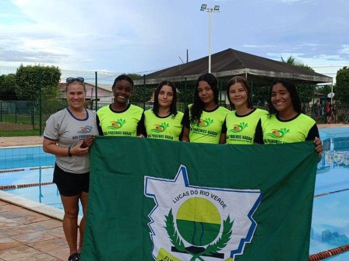 Atletas de natação de Lucas do Rio Verde participam de seletiva nacional para disputar jogos na França