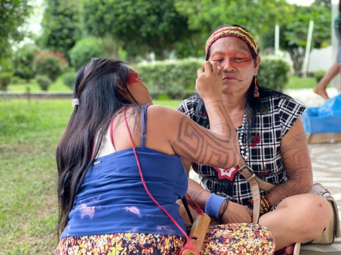 Autocuidado e realização dos exames são temas de palestra no 1º Fórum de Mulheres Huni Kui