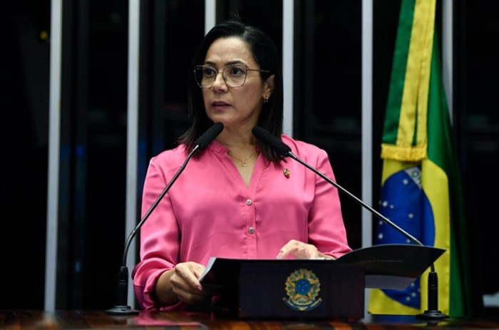 Aprovado projeto que prevê acesso prioritário a órteses e próteses por pessoas em idade escolar