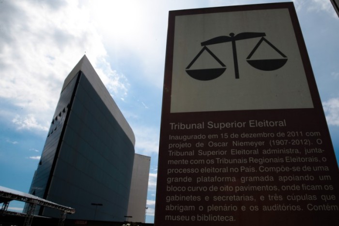 TSE rejeita consulta sobre redução de impostos em ano eleitoral