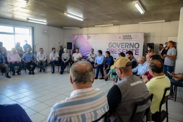 Governador se reúne com representantes da agricultura familiar de Divinópolis