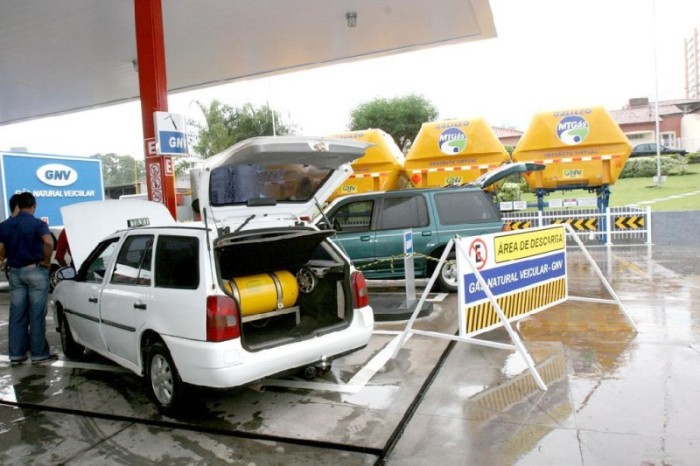 Governo de MT isenta IPVA de motoristas de aplicativo que usam GNV; saiba como solicitar