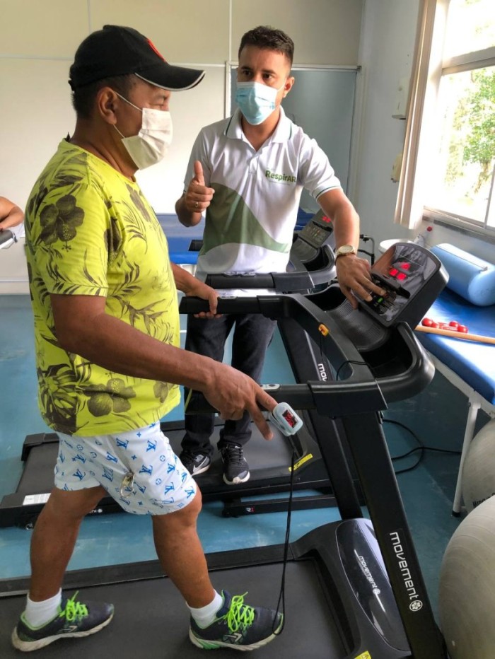 Exercícios físicos na fisioterapia são alternativas de tratamento pós-covid no RespirAR