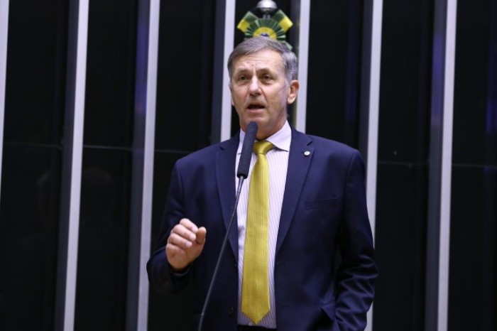 Projeto permite que municípios incentivem estações de telecomunicação em localidades prioritárias