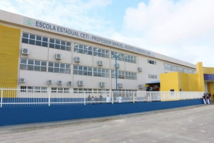 Escola estadual de Coari aprova 10 estudantes para Direito, na UEA