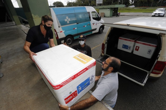 Regionais de Saúde recebem as primeiras 413 mil vacinas contra a gripe