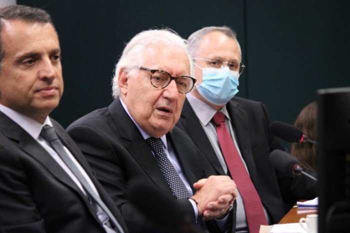 Ex-ministro Afif Domingos sugere contratação de aprendizes por micro e pequenas empresas