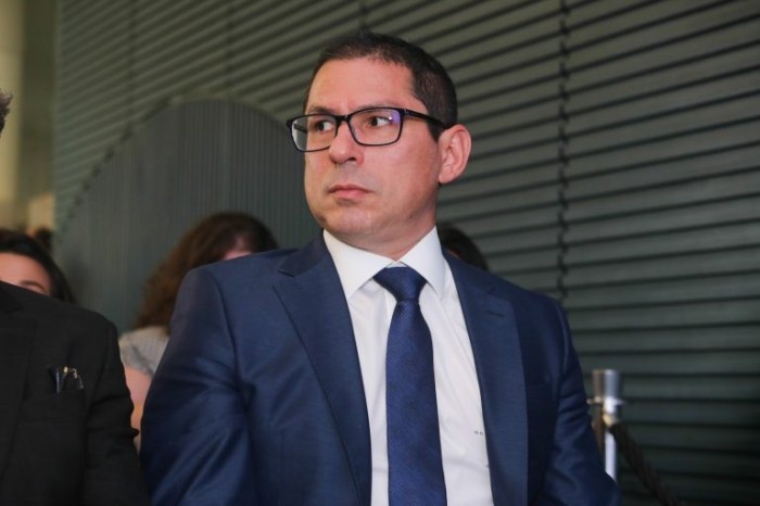 Nenhuma decisão judicial pode ser cumprida no Plenário da Câmara, diz vice-presidente