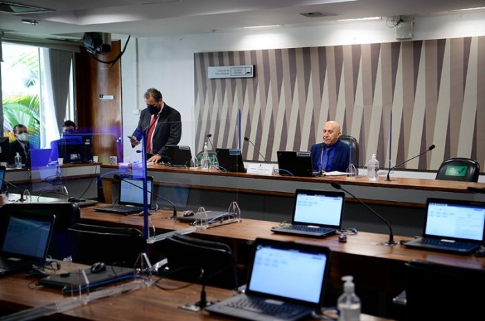 Propaganda eleitoral deve ser impressa em papel reciclado, decide CMA