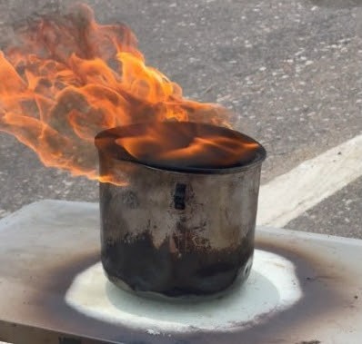 Corpo de Bombeiros orienta sobre o que fazer caso panela com óleo pegue fogo